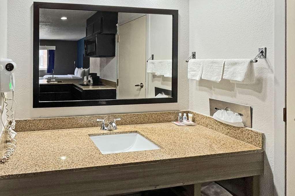 Comfort Inn & Suites Mundelein-Vernon Hills Room photo