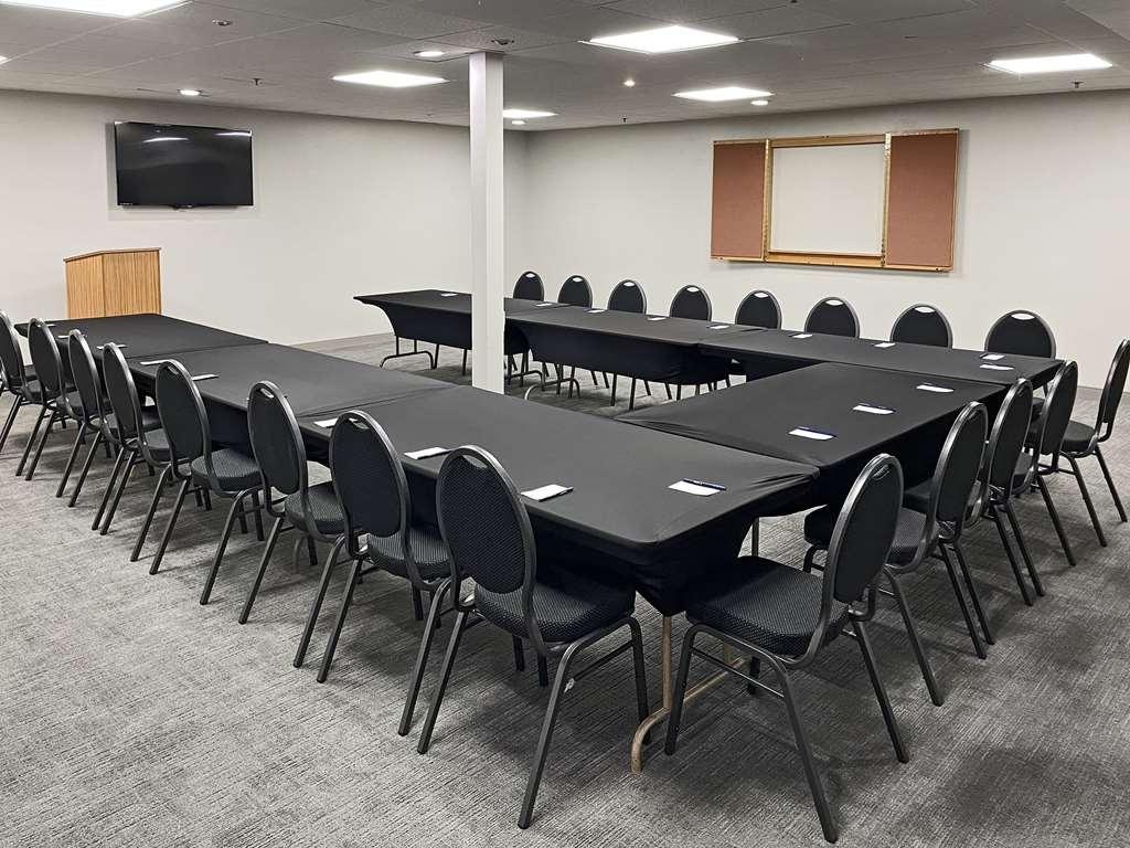 Comfort Inn & Suites Mundelein-Vernon Hills Facilities photo
